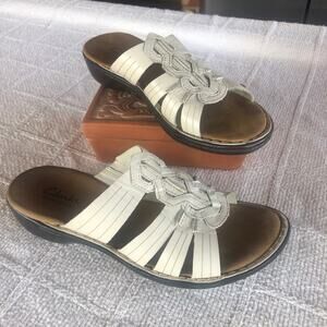 Clarks Lexi Slide Slip On Leather Sandals Women’s 7.5 M Cream Resort Boho